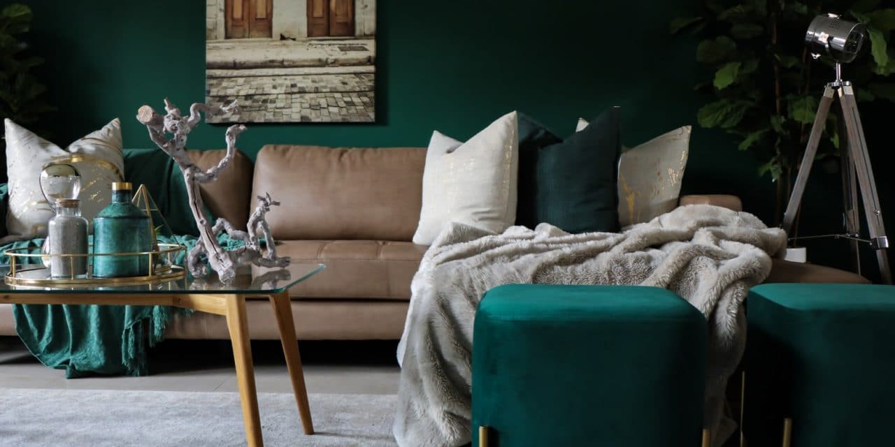 The Benefits of Sofa and End Tables