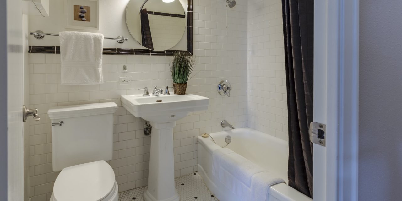 Three Tips For Small Bathroom Design Ideas