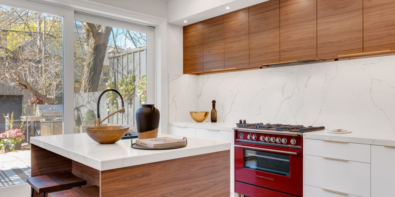 Bar Stools Add Interest To Any Kitchen Decor