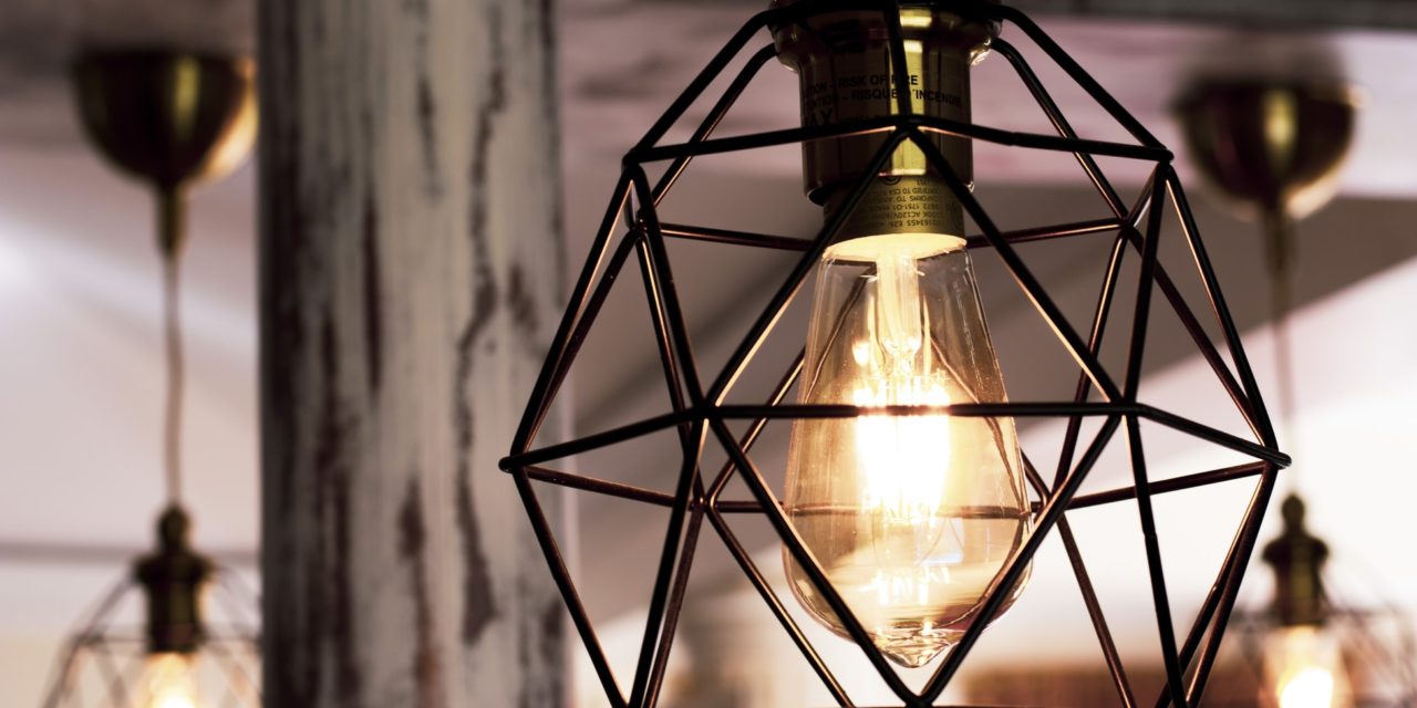 4 Key Benefits of Using Kitchen Pendant Lighting